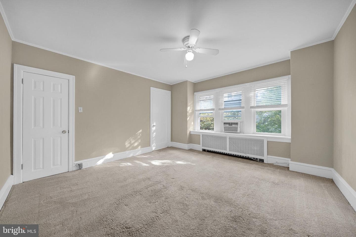 622 Washington Lane photo 18