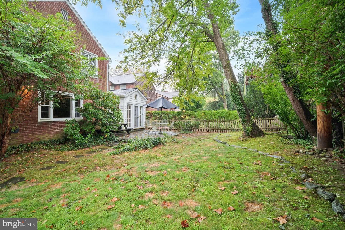 524 Lafayette Road photo 24