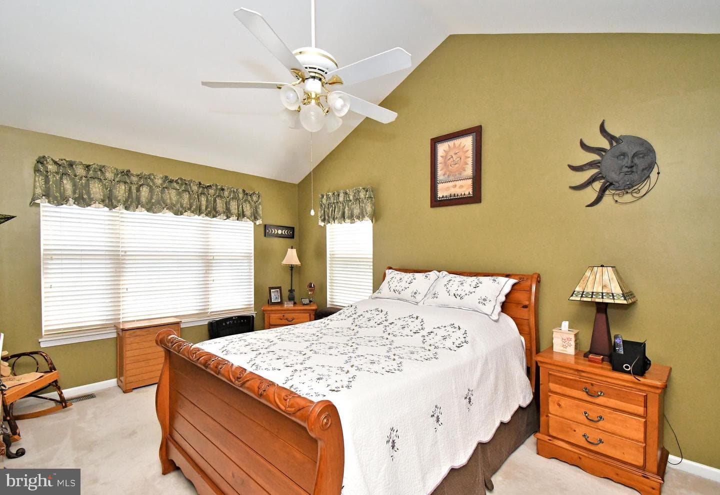 708 Ascot Court photo 29