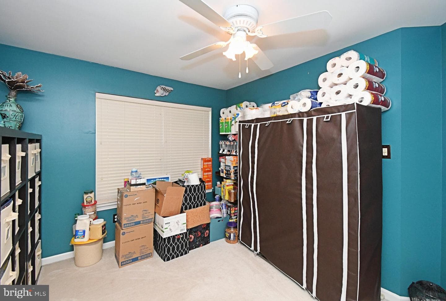 708 Ascot Court photo 37