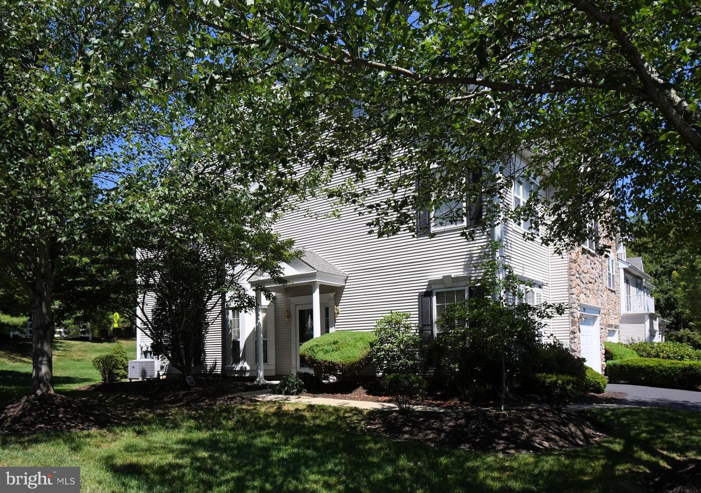 708 Ascot Court photo 4