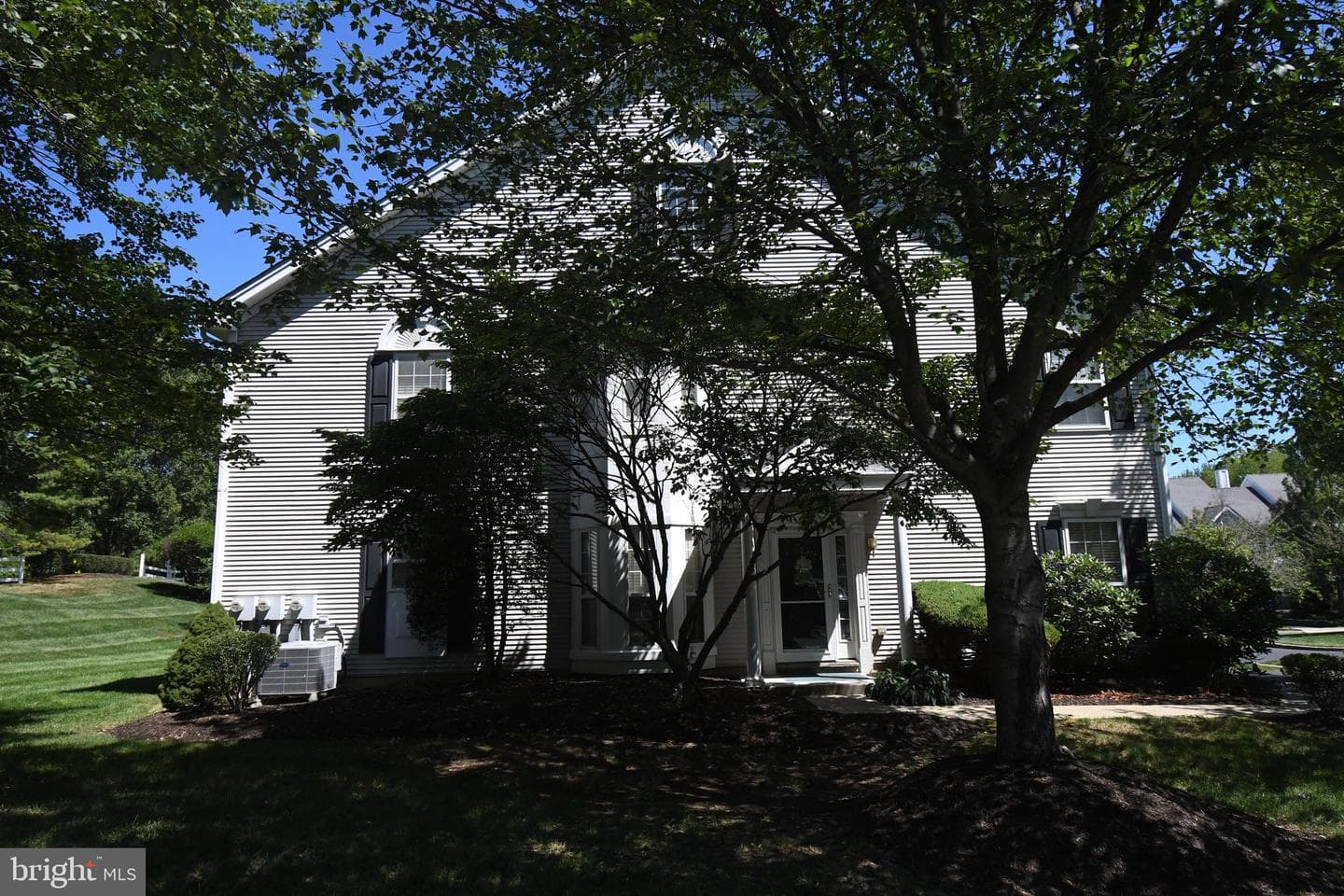 708 Ascot Court photo 5