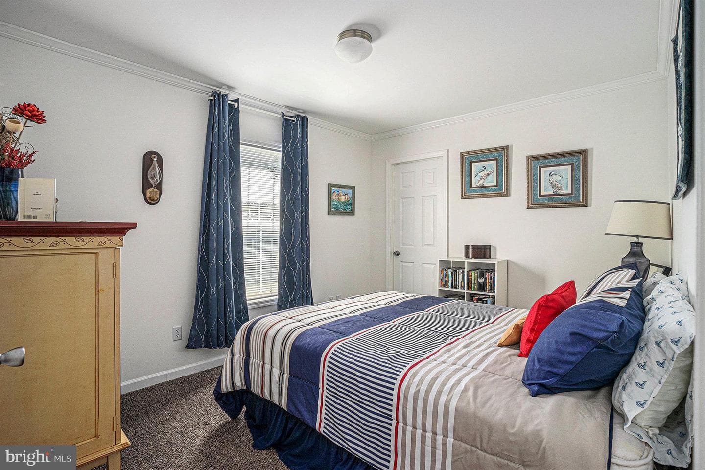 906 Lakeview Drive photo 25