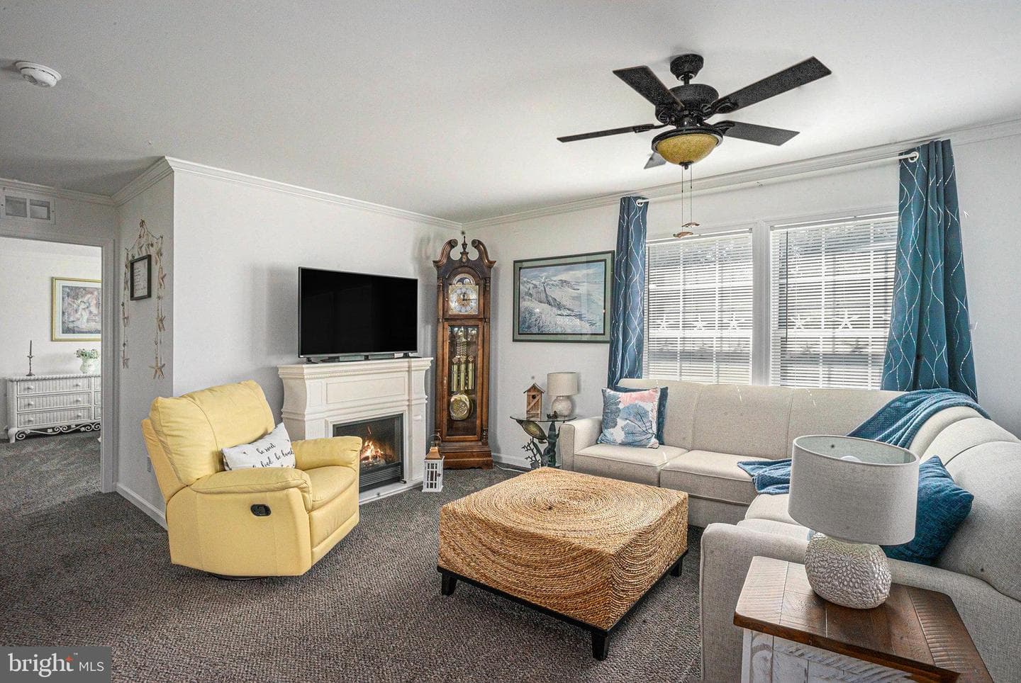 906 Lakeview Drive photo 7