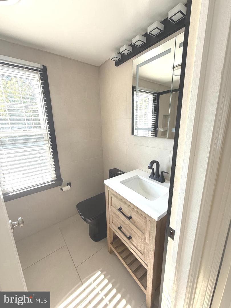 229 Edge Hill Road photo 13
