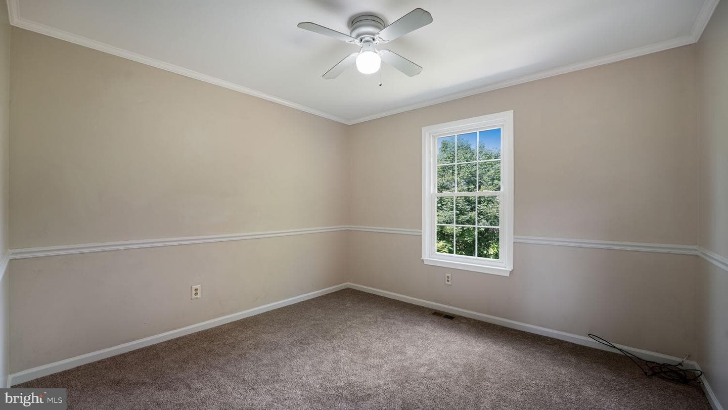 201 Drake Lane photo 25
