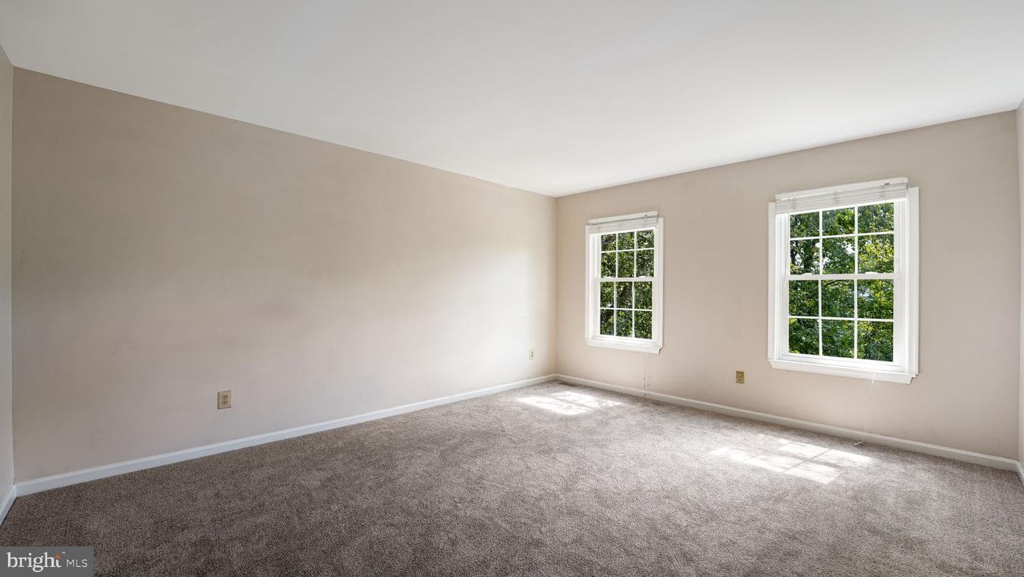 201 Drake Lane photo 27