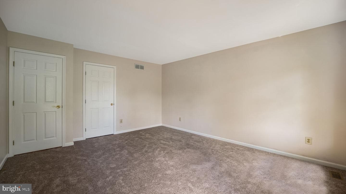 201 Drake Lane photo 28