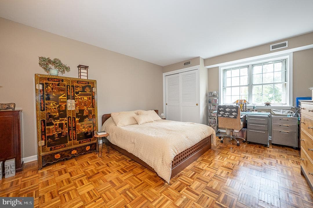 919 W Montgomery Avenue #2-5 photo 16