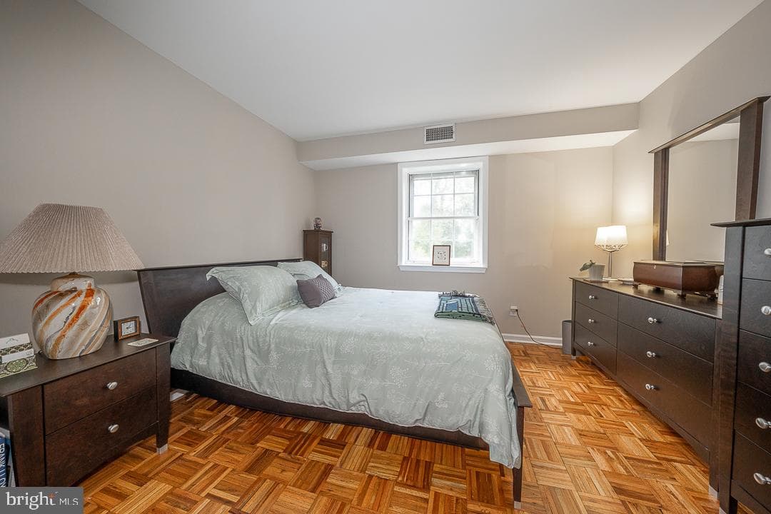 919 W Montgomery Avenue #2-5 photo 20
