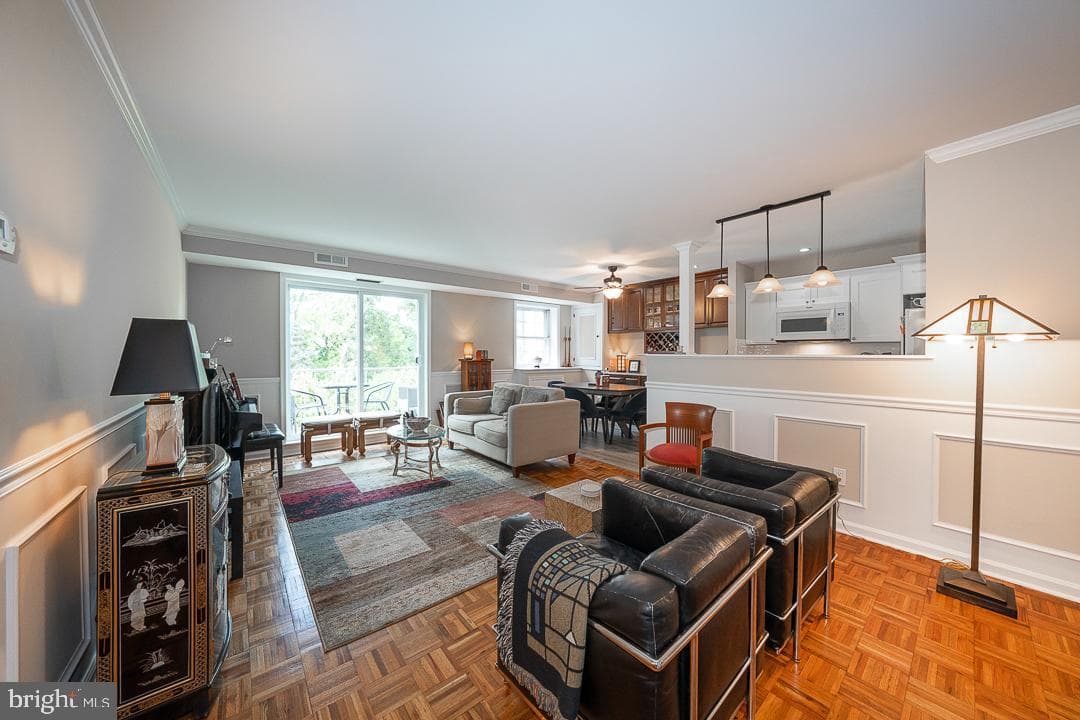 919 W Montgomery Avenue #2-5 photo 4