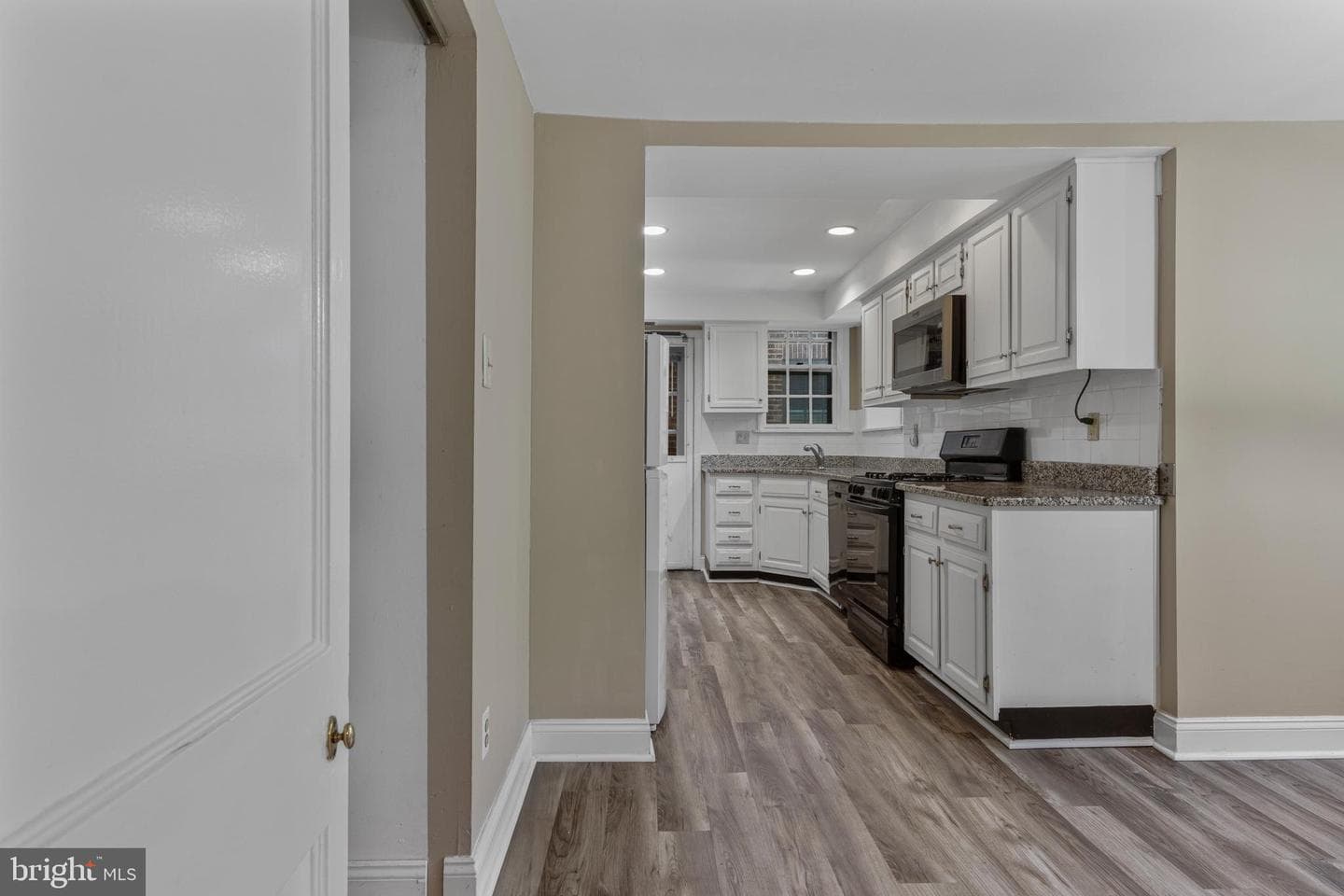 415 City Avenue #h-2 photo 12