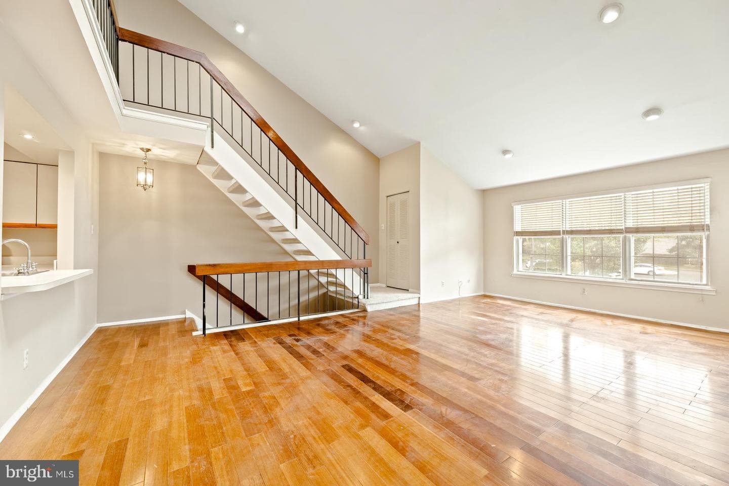 504 Valley Glen Road photo 12