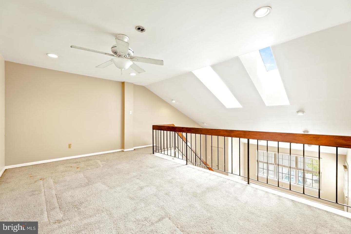 504 Valley Glen Road photo 23