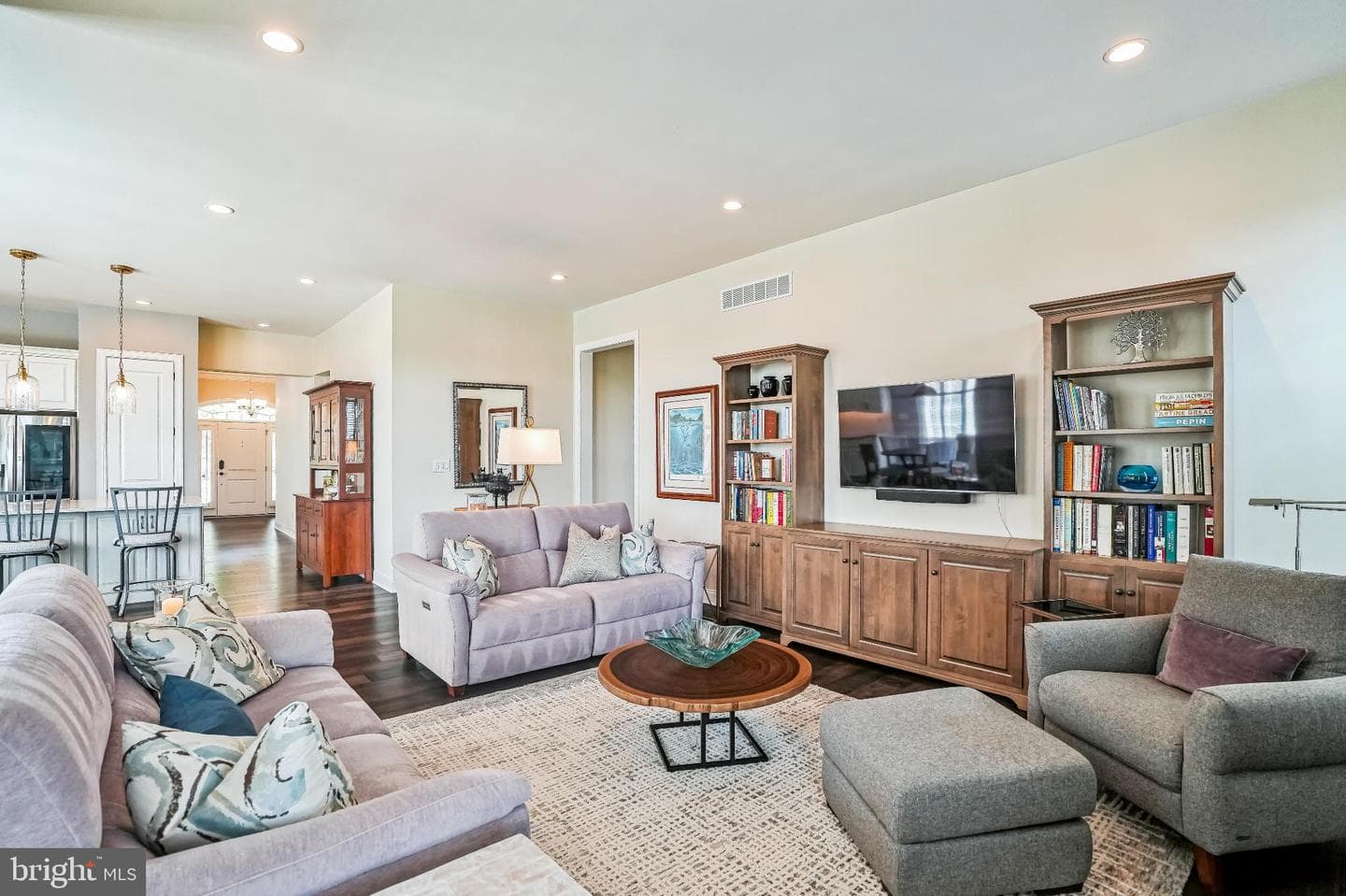 2210 Tanner Drive photo 20