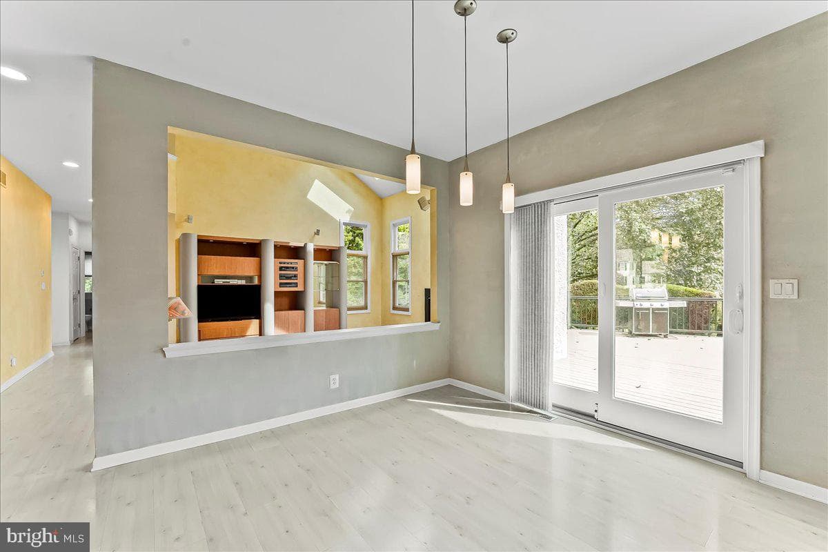 499 Grouse Circle photo 25