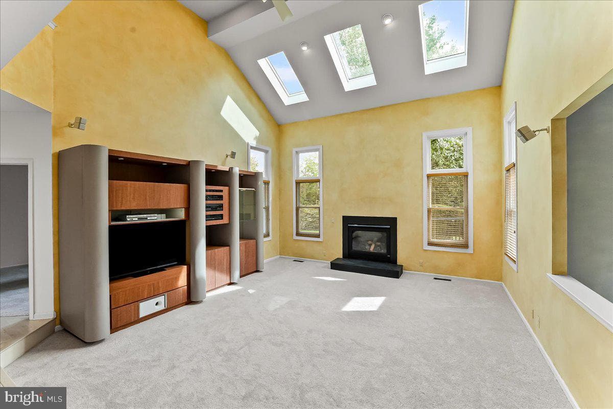 499 Grouse Circle photo 27
