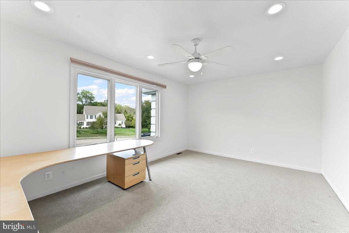 499 Grouse Circle photo 47