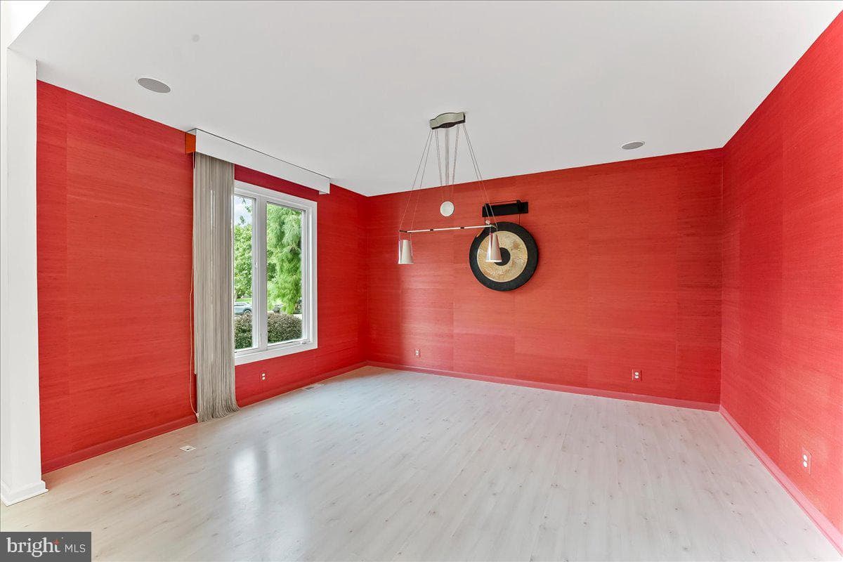 499 Grouse Circle photo 8