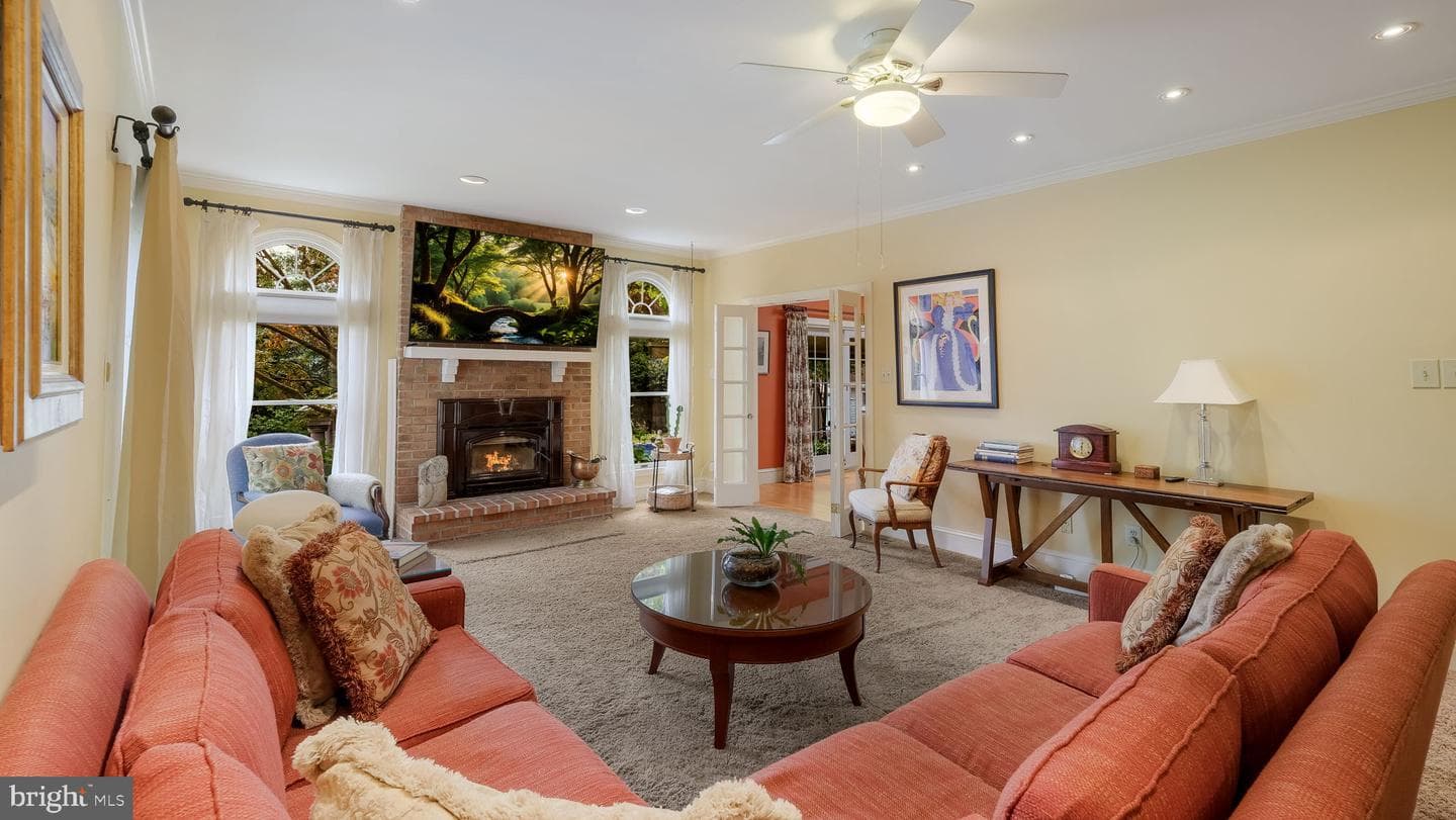 1428 Cambridge Drive photo 16