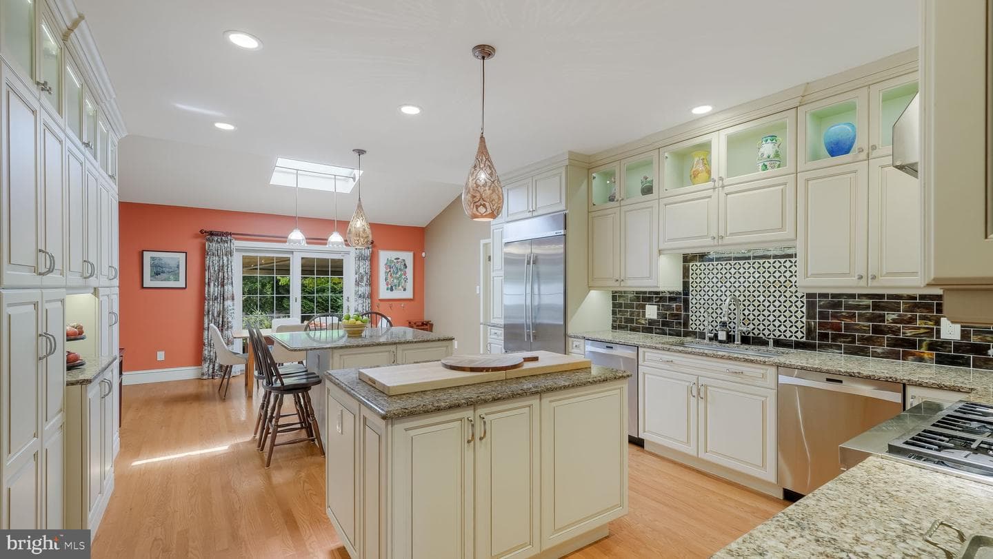 1428 Cambridge Drive photo 19
