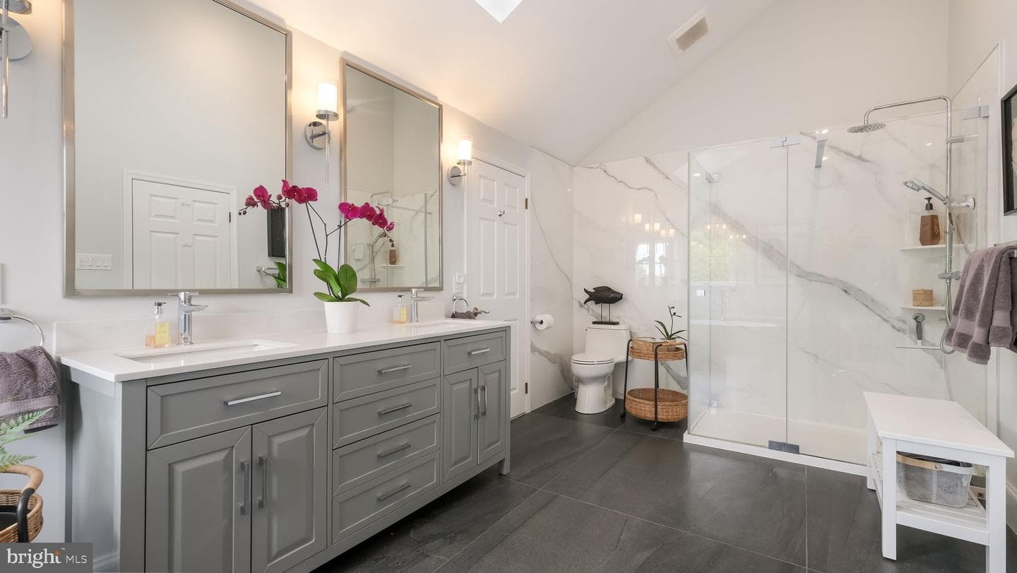 1428 Cambridge Drive photo 37