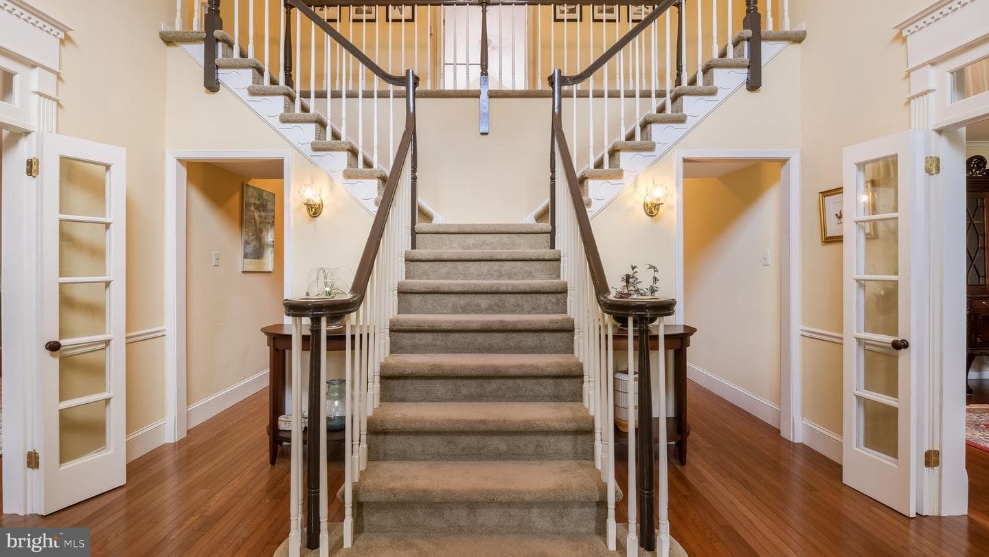 1428 Cambridge Drive photo 4