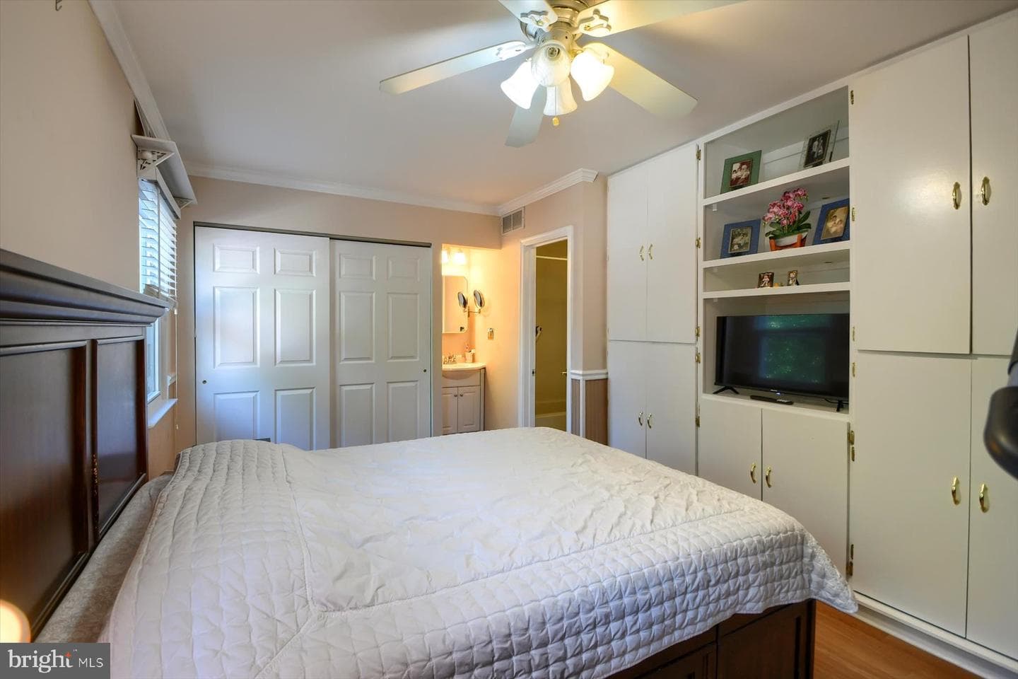 291 Cricklewood photo 23