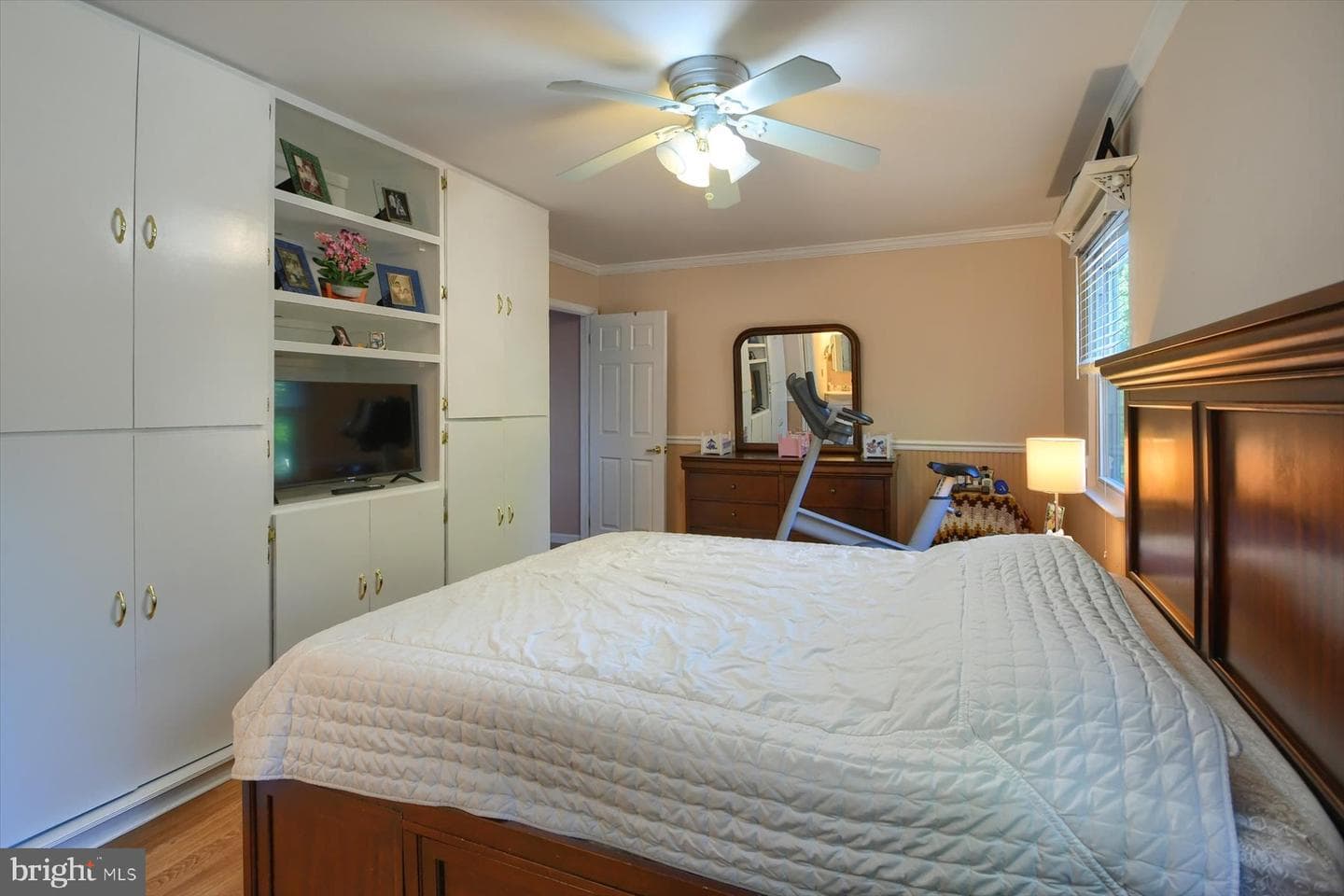 291 Cricklewood photo 24
