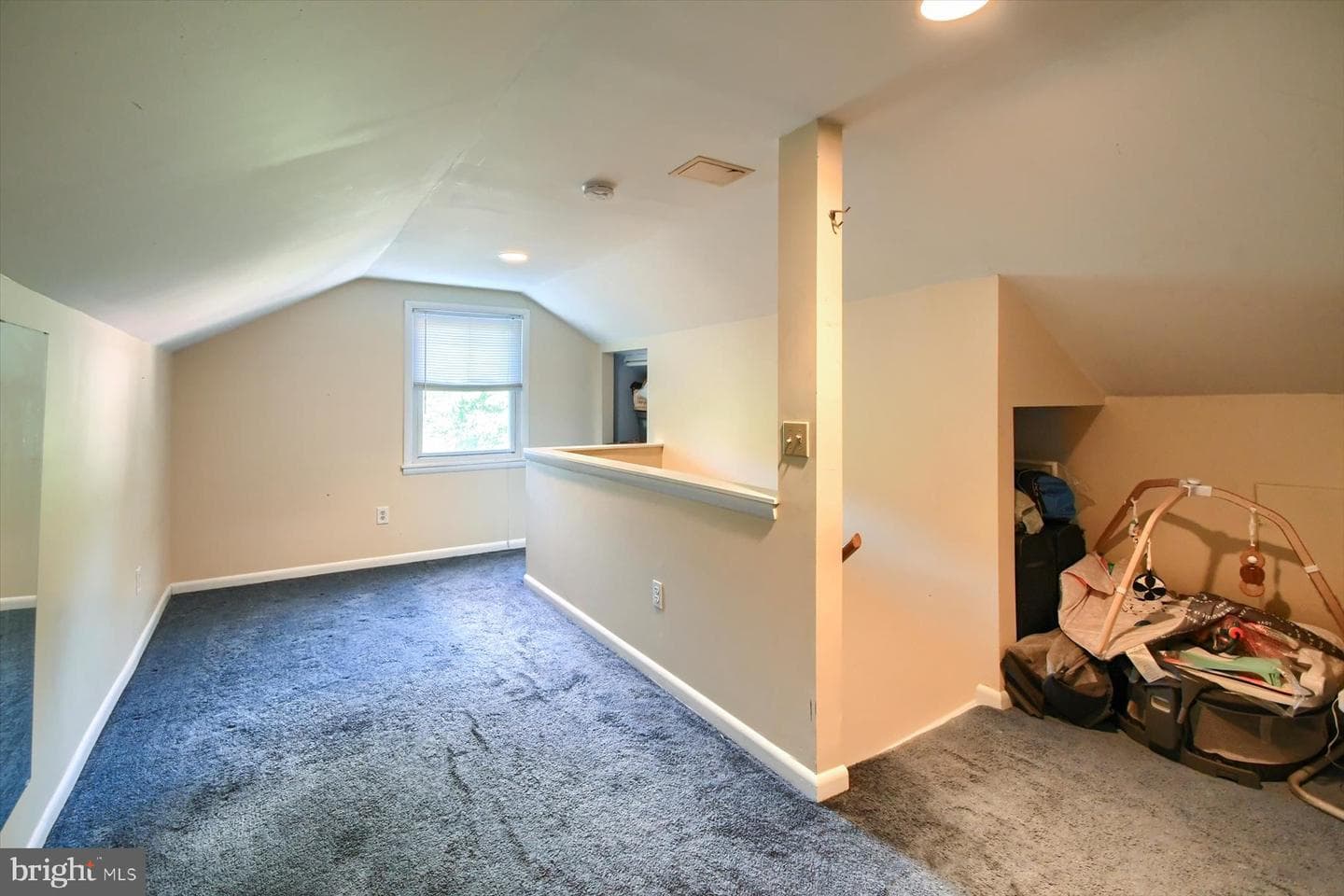 291 Cricklewood photo 25