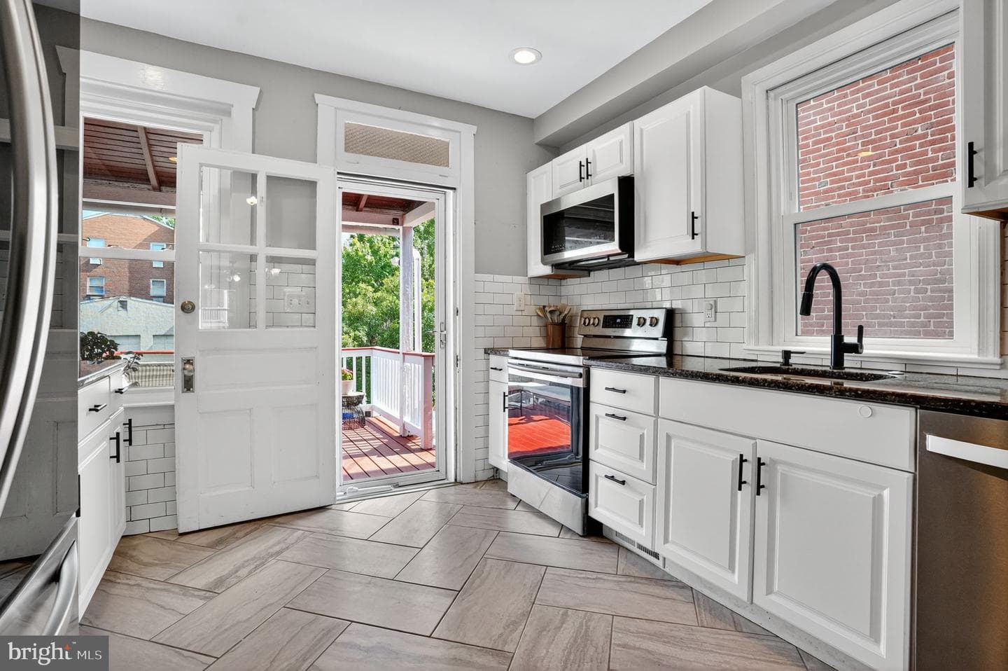 68 Hillside Avenue photo 13