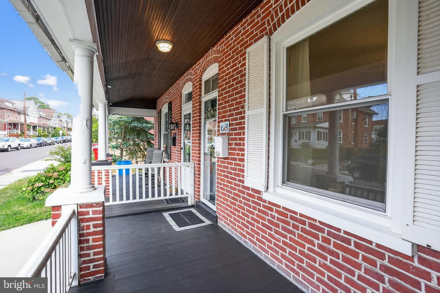 68 Hillside Avenue photo 3
