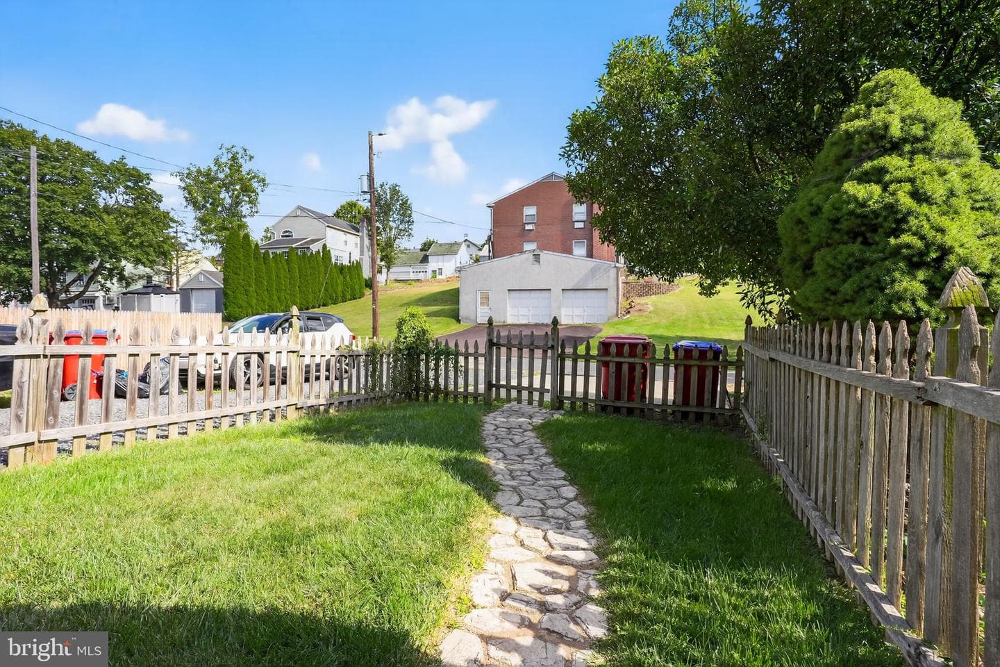 68 Hillside Avenue photo 7
