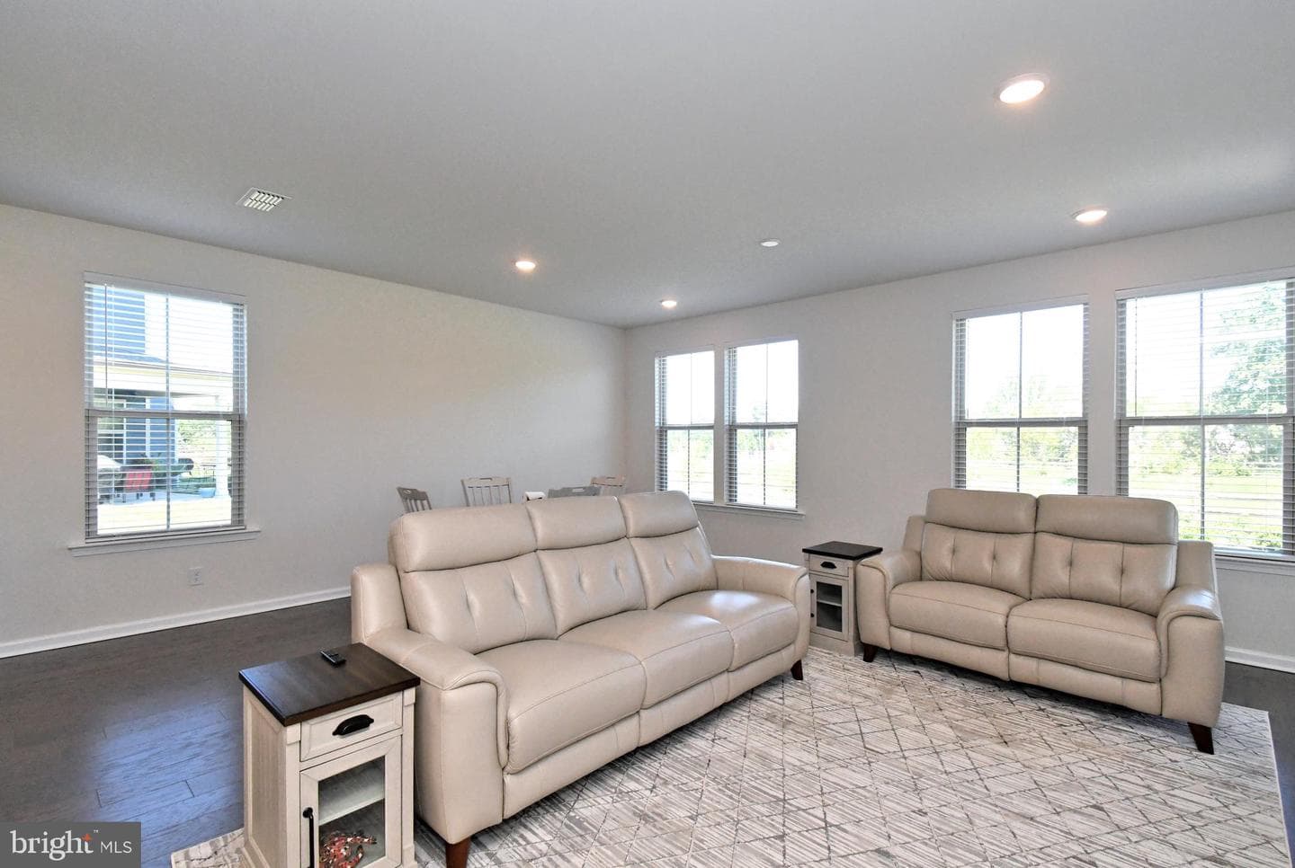 1024 Wright Street photo 14