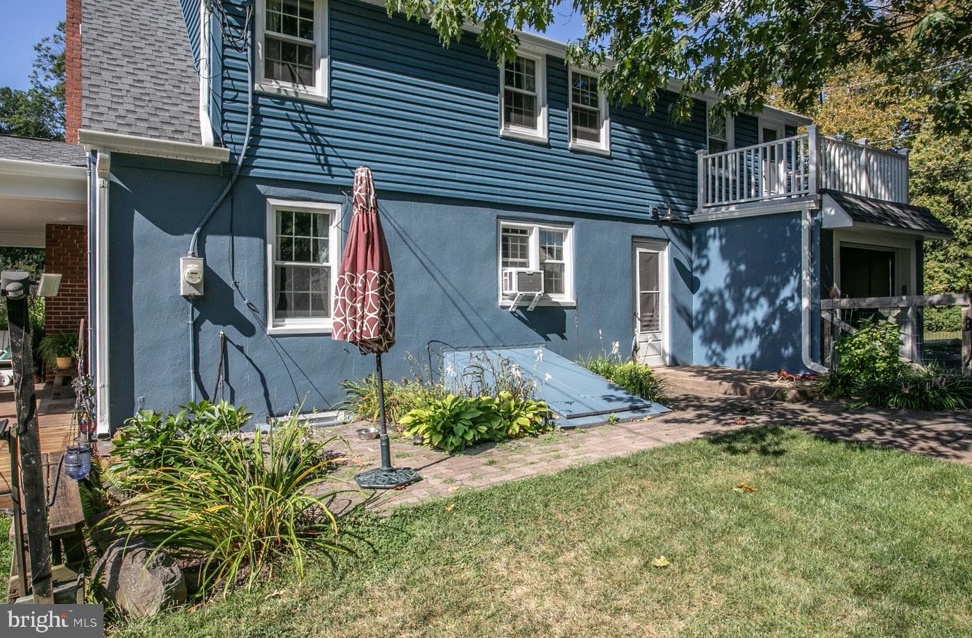 23 Adams Avenue photo 35