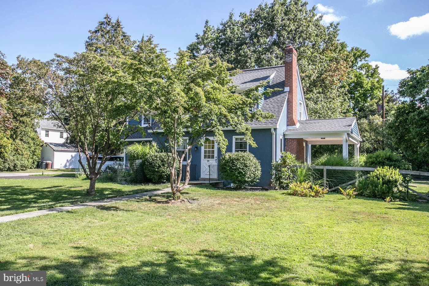 23 Adams Avenue photo 5