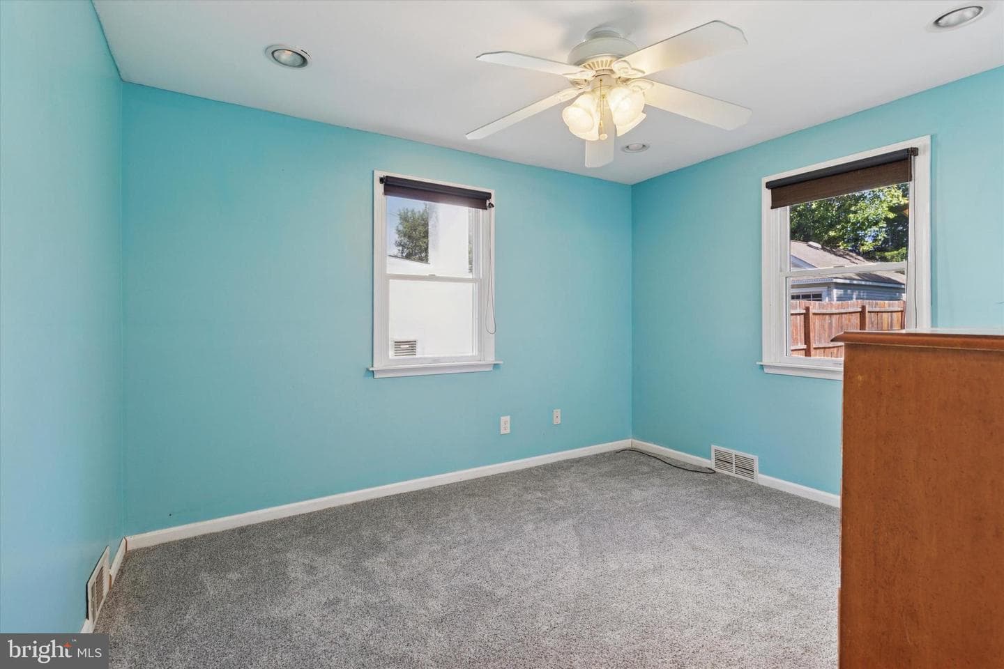 513 Corinthian Avenue photo 16