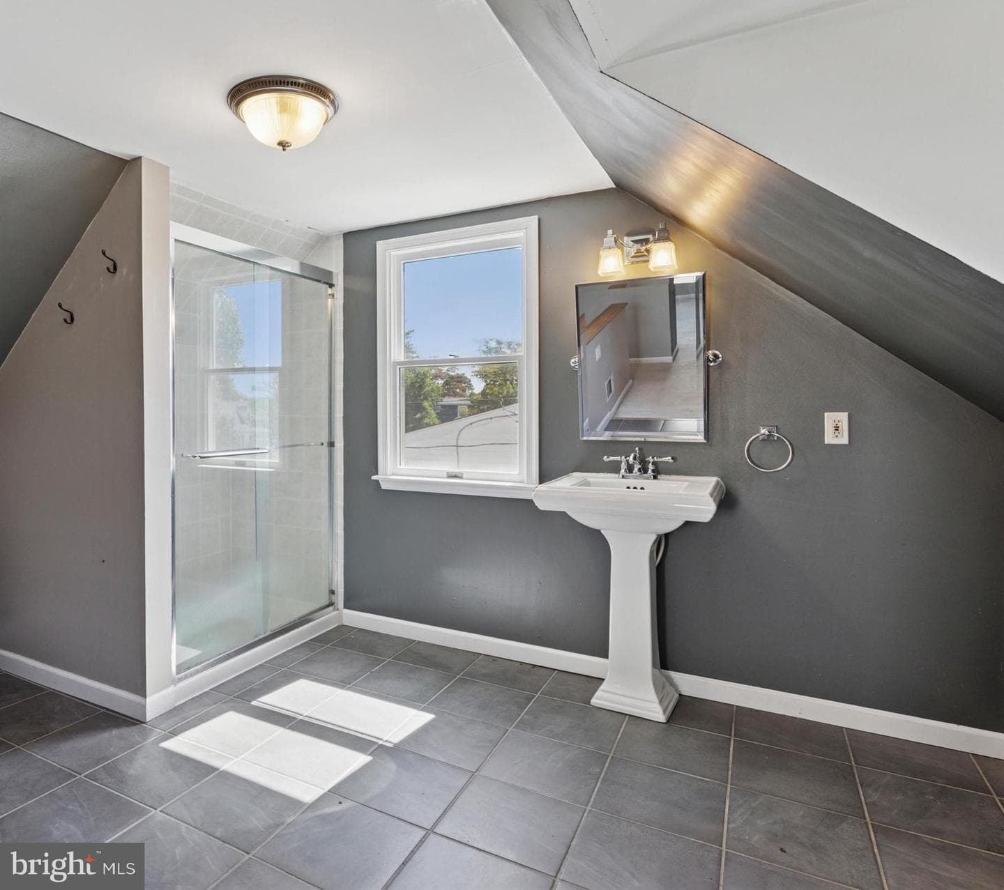 513 Corinthian Avenue photo 19