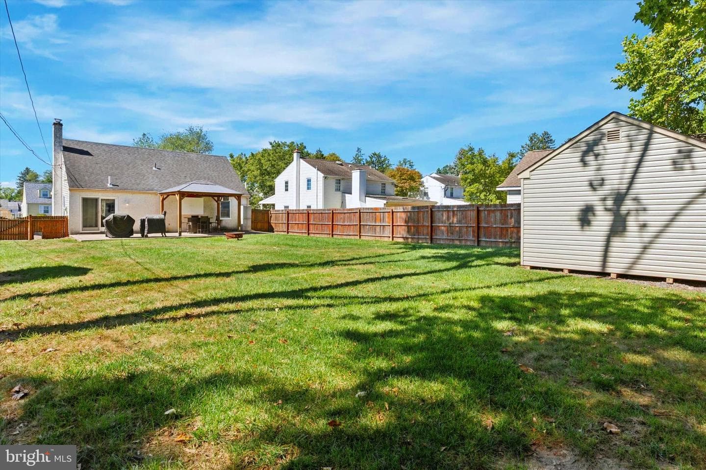 513 Corinthian Avenue photo 29