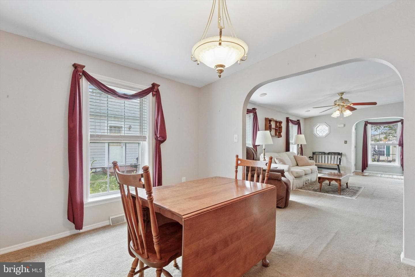 2022 Longwood Place #2022 photo 6