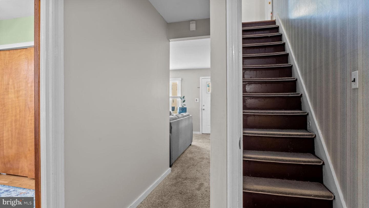 708 Monroe Avenue photo 22