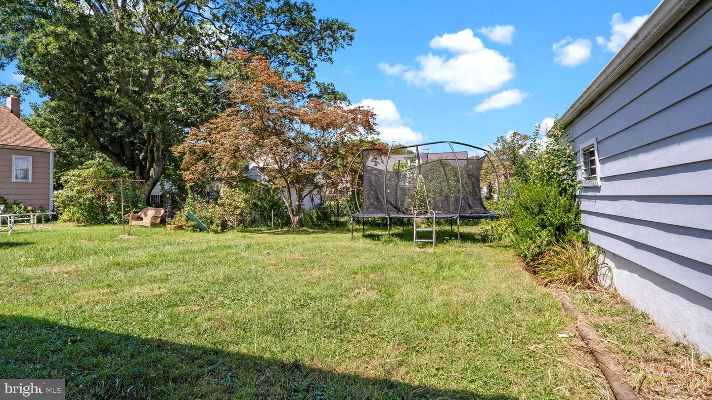 708 Monroe Avenue photo 41