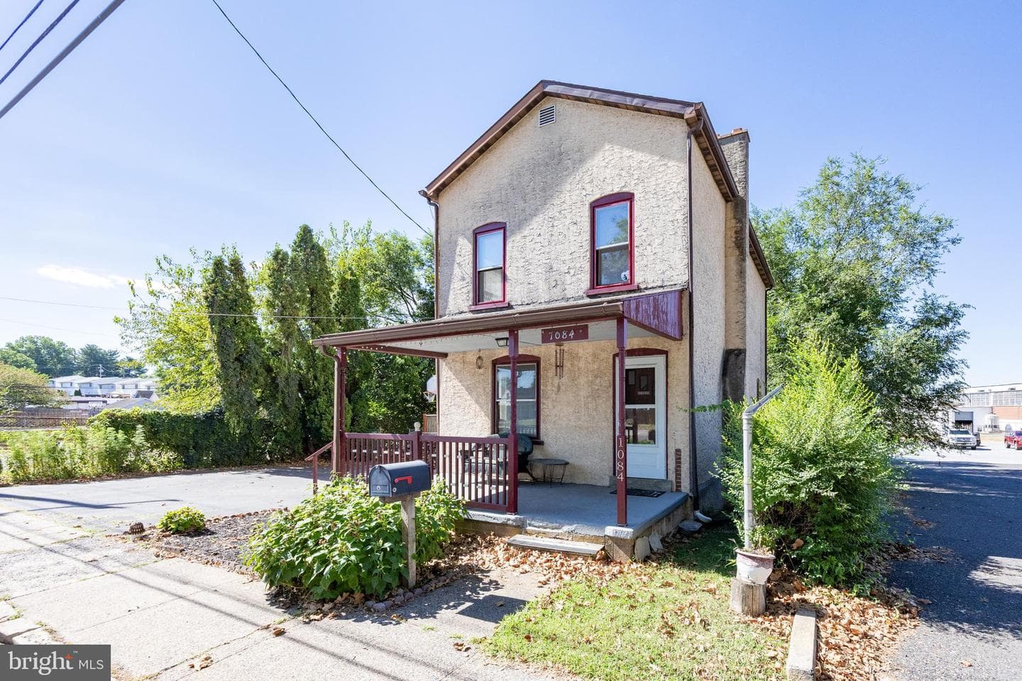 1084 Center Avenue photo 1