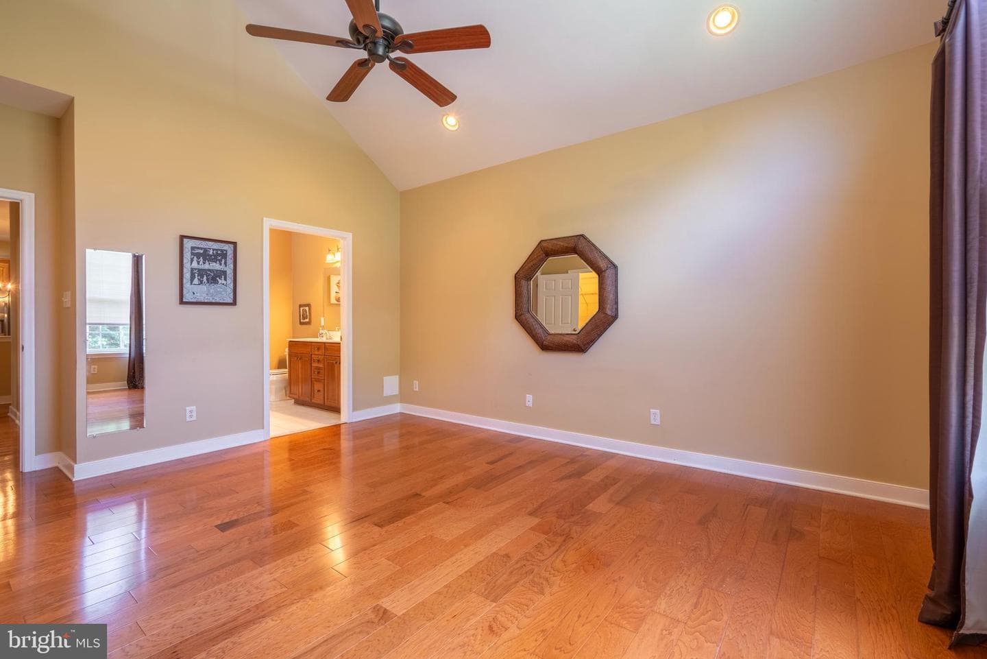 1127 Burgundy Circle photo 21