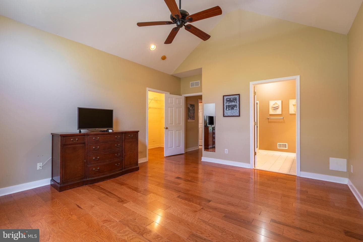 1127 Burgundy Circle photo 22