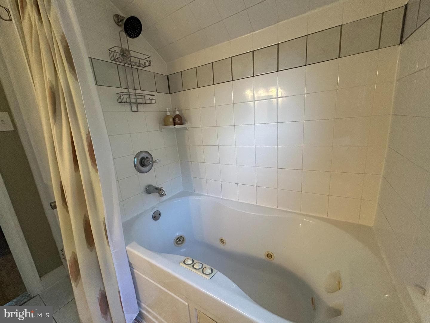 414 Highland Avenue photo 27
