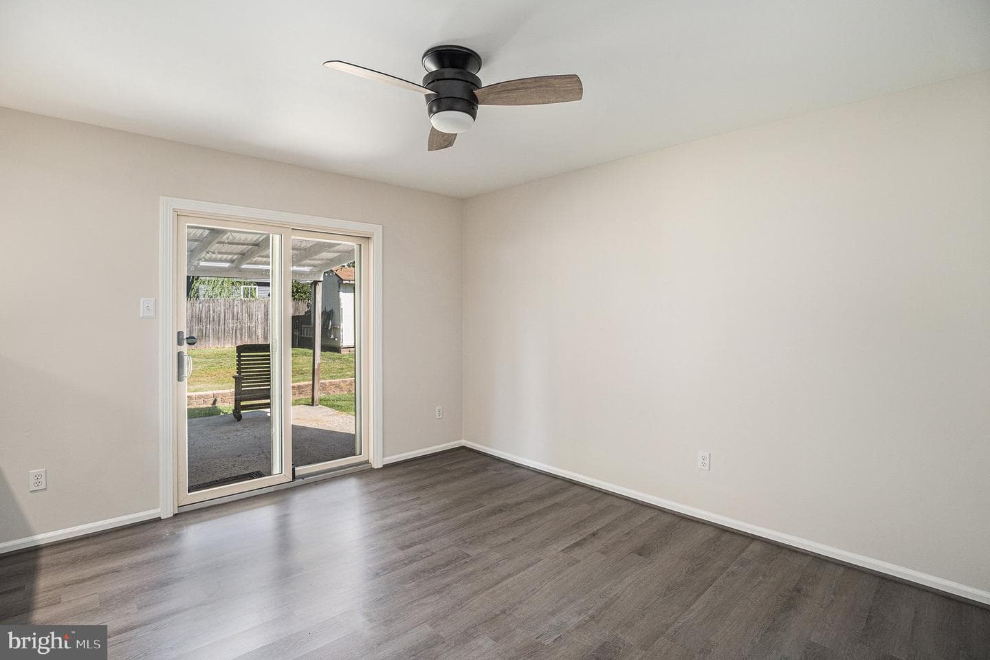 491 Berkshire Circle photo 12