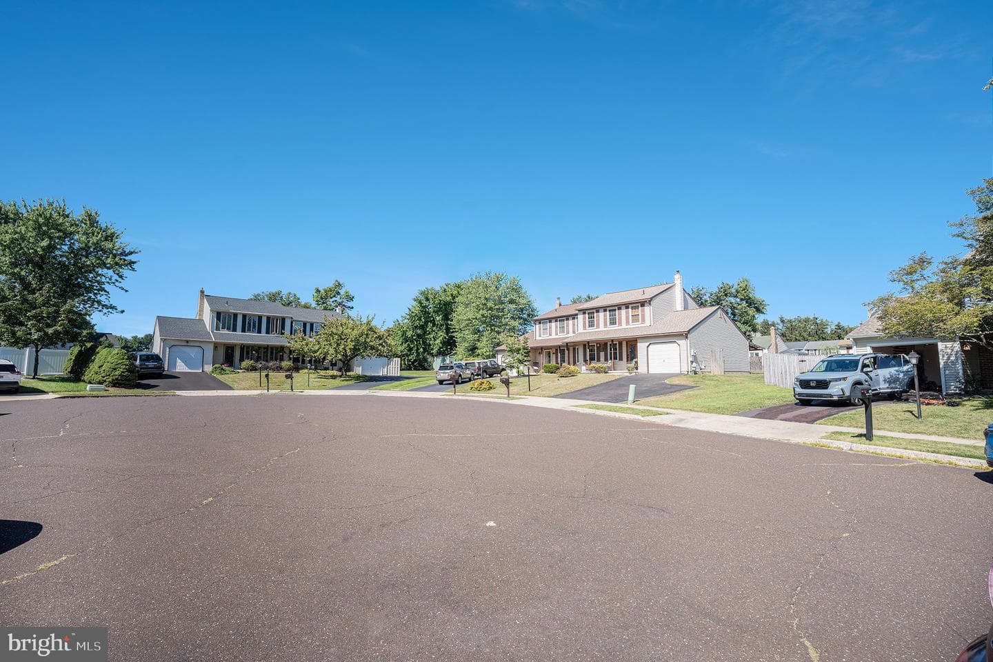 491 Berkshire Circle photo 2