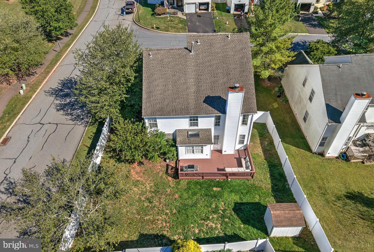 939 Hamilton Road photo 11