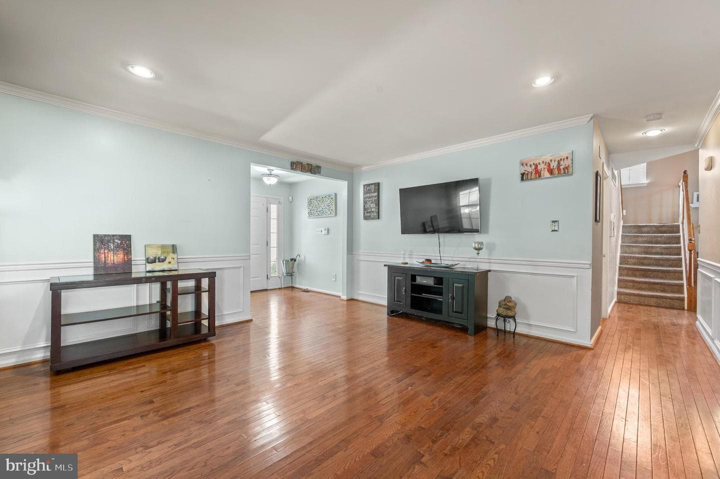 939 Hamilton Road photo 15